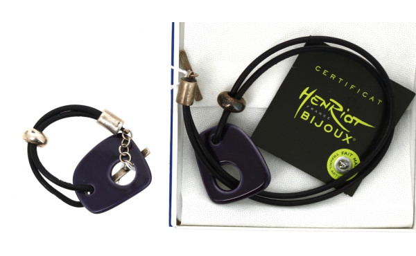 HENRIOT BIJOUX - Parure comprenant un co