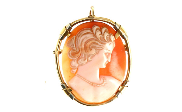 Broche-pendentif en or jaune 18 carats, 