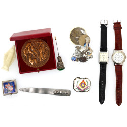 Deux montres bracelets Yonger et Bresson