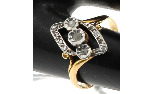 Bague ancienne deux or 18 cts, poinçon t