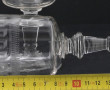 Service de verres à pied anciens en verr