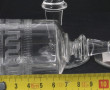 Service de verres à pied anciens en verr