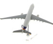 Maquette 'Airbus A330" sur base en plexi