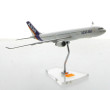 Maquette 'Airbus A330" sur base en plexi