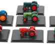 TRACTEURS - 13 tracteurs sur base (petit