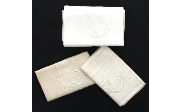 5 torchons d'office anciens monogrammés 