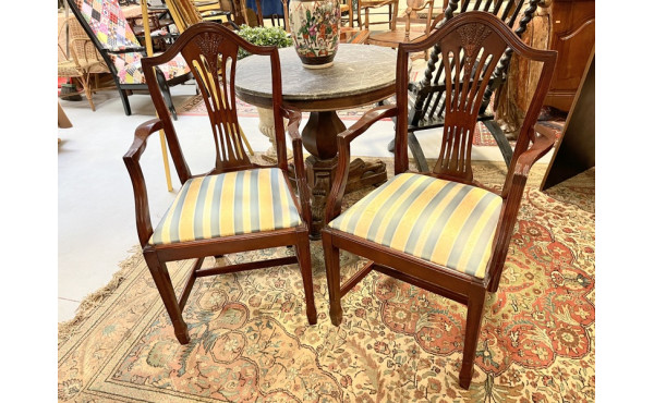 Paire de fauteuils anglais en acajou, do