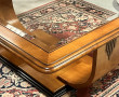 Belle table basse en merisier, base en b