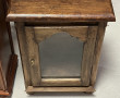 Petit meuble vitrine rustique, électrifé