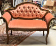 Petite banquette en merisier, assise vel