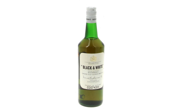 1 B WHISKY BLACK and WHITE , Ecosse, ann