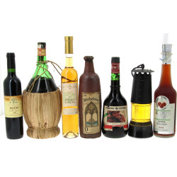 Lot de 7 bouteilles d'alcools: - liqueu