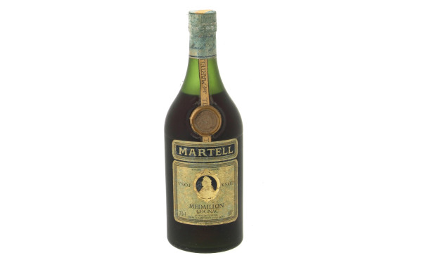 1 B COGNAC Martell Médaillon VSOP