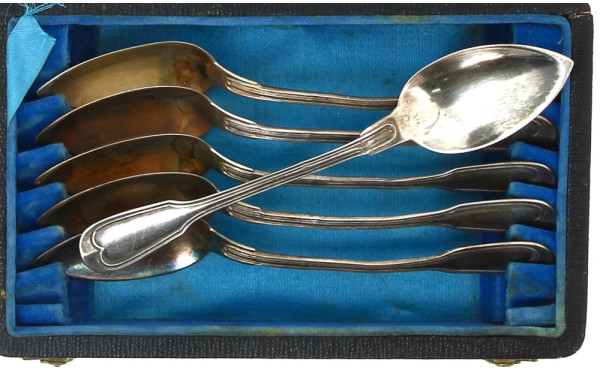 HENIN & Fils (orfèvres à Paris 1872 è 18