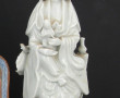 Deux statuettes Guanyin en porcelaine bl