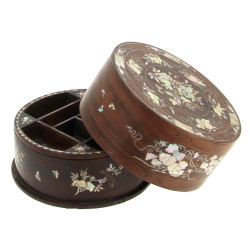 Coffret rond chinois en bois et motifs f