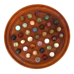 Jeu de solitaire en bois et pierres dure