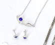 Lot de bijoux fantaisie en métal couleur