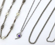 Lot de bijoux fantaisie en métal couleur