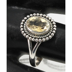 Bague en argent 925ème sertie d'une citr