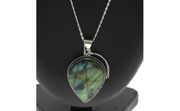 Pendentif en labradorite, monture argent