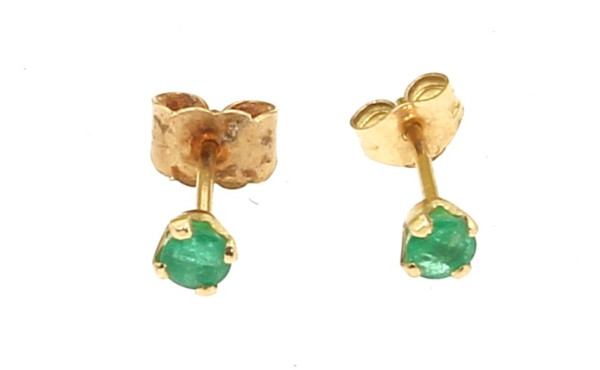 Paire de puces d'oreilles en or jaune 18