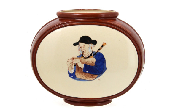 LONGCHAMP France - Important vase en faï