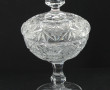 Beau vase forme Médicis en cristal taill