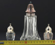 Salière et poivrière en cristal et métal