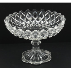 Coupe sur piédouche ancienne en cristal 