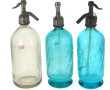 Trois bouteilles d'eau de Seltz : 2 en v