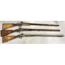 Lot de trois fusils de chasse XIXe à pe