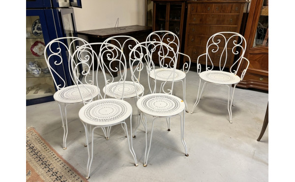4 chaises et 2 fauteuils de jardin en mé