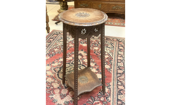 Petite selette rustique platau rond H. 7