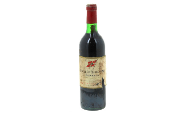 1 B FLEUR PETRUS 1979 Pomerol (une étiqu