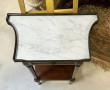 Petite table de style Louis XVI, plateau