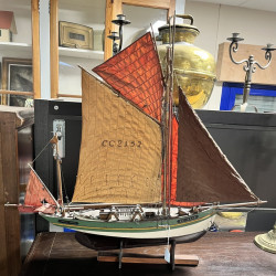 Maquette de bateau sardinier (qq acciden