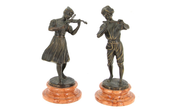 "Violoniste" et "Joueur de flûte", paire