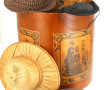 Boite à chapeaux style ancien contenant 