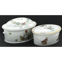 2 terrines en porcelaine L. 24,5 et 20 c