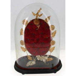 Globe de mariée en bois noirci et verre,