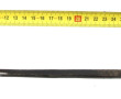 Stiletto à lame triangulaire avec manche