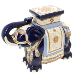 Selette en forme d'éléphant dans les ton