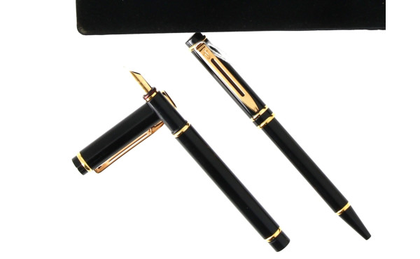 WATERMAN - Parure noir et or comprenant 
