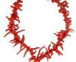 Collier en brins de corail rouge : on y 