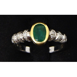 Bague deux ors 750ème sertie d'une émera