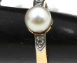 Bague en or jaune 18 carats, poinçon têt