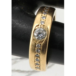Bague jonc en jaune 18 carats sertie d'u
