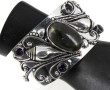 Important bracelet manchette en argent 9