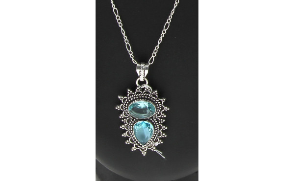 Pendentif en argent 925ème serti de 2 st
